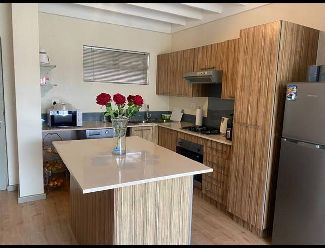 3 BEDROOM APARTMENT FOR SALE IN BEVERLEY